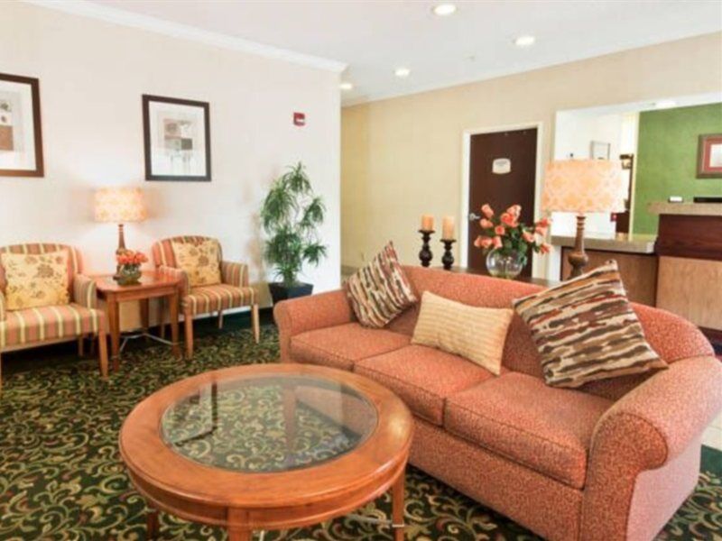 Hotel 6 City, Ok South 3*